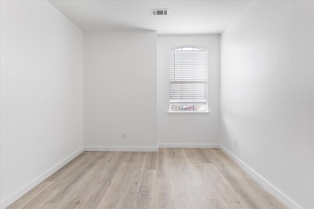 8604 Secret Forest Drive Property Photo 35