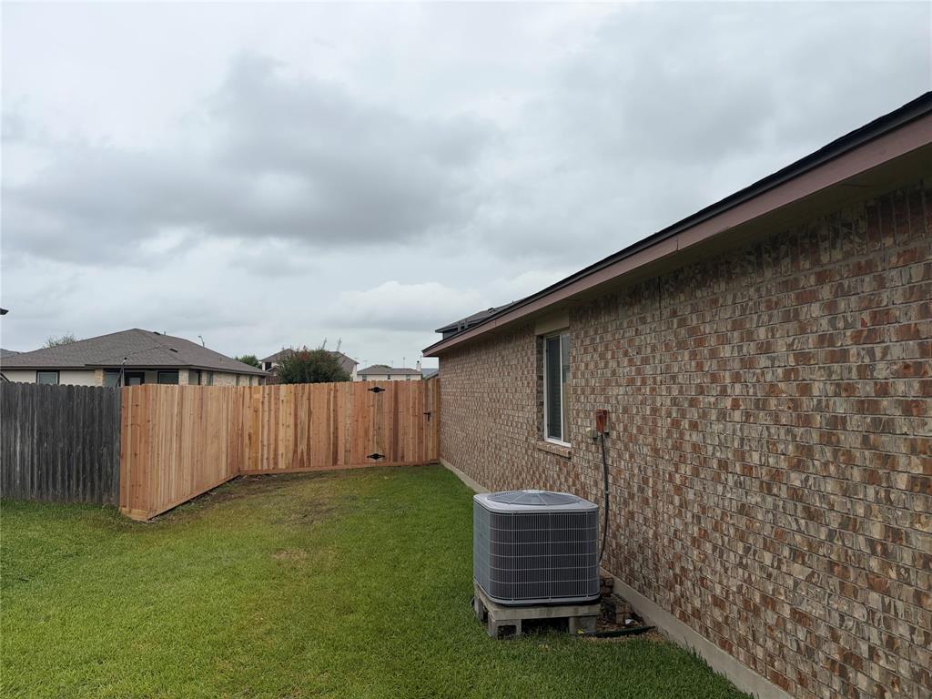 9916 Orion Drive Property Photo 5