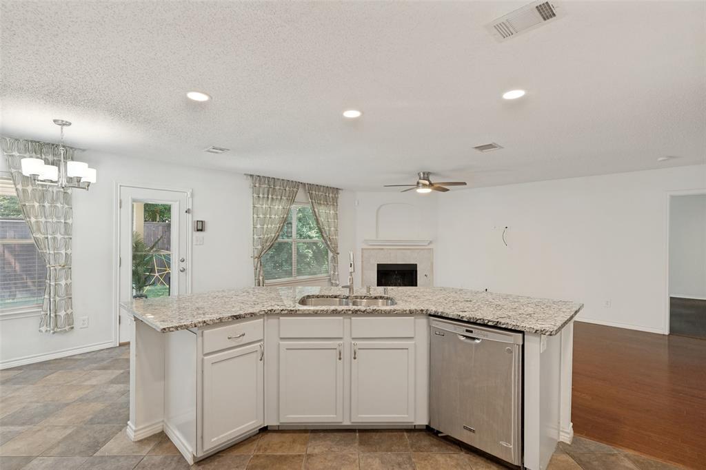 905 Larkspur Drive Property Photo 12