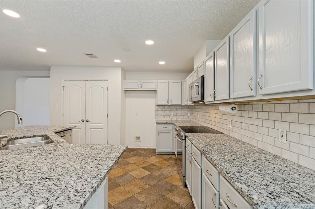 905 Larkspur Drive Property Photo 15