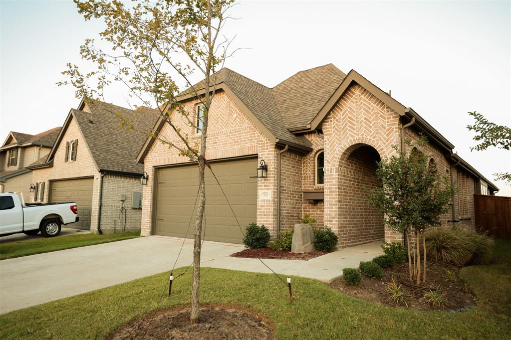 3819 Talisker Boulevard Property Photo 1