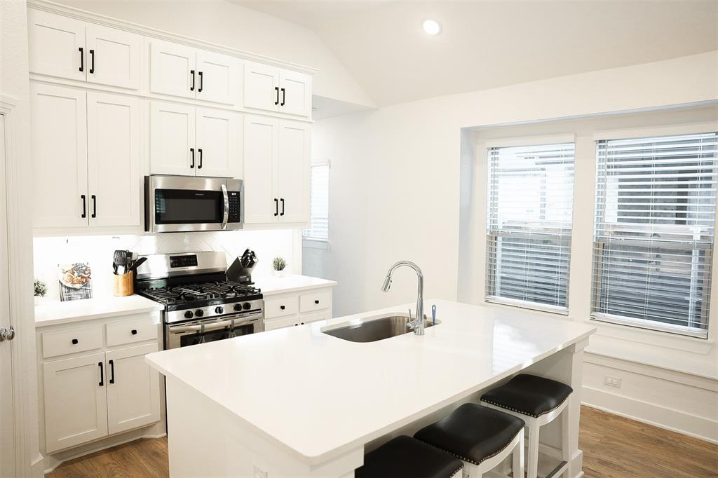 3819 Talisker Boulevard Property Photo 11