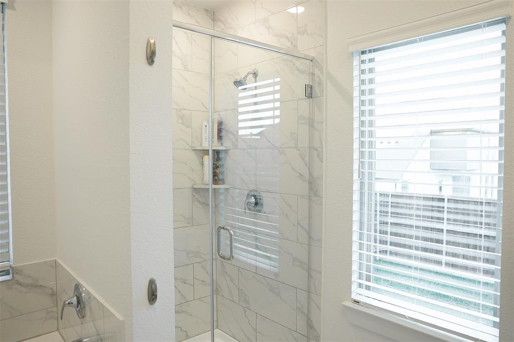 3819 Talisker Boulevard Property Photo 23