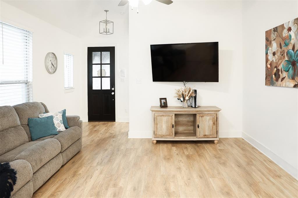 3819 Talisker Boulevard Property Photo 30