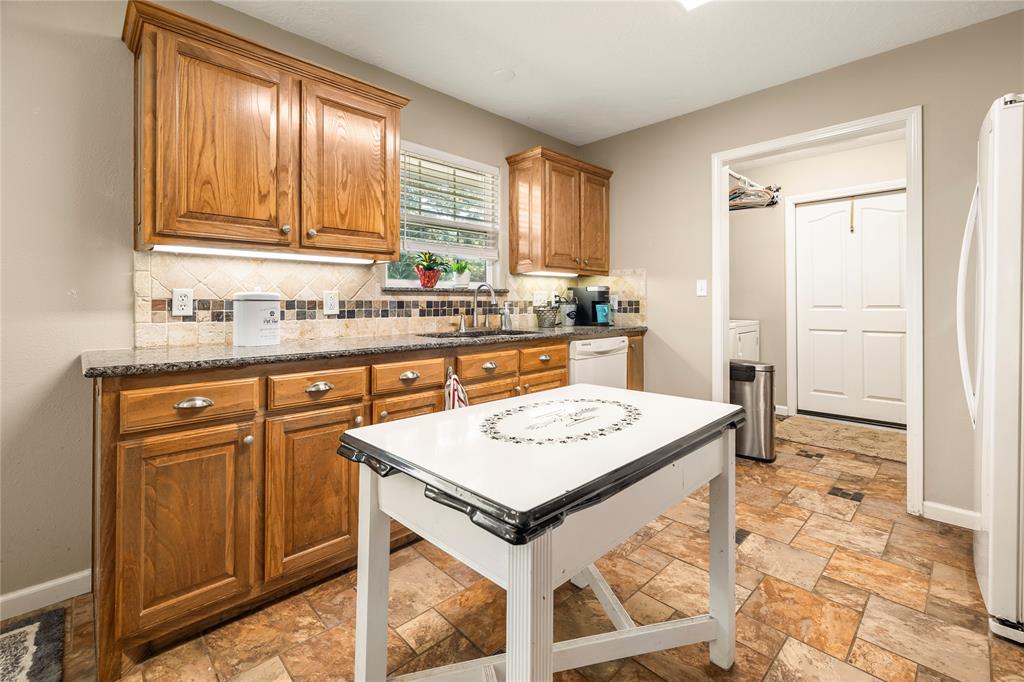 780 S Fm 17 Property Photo 5