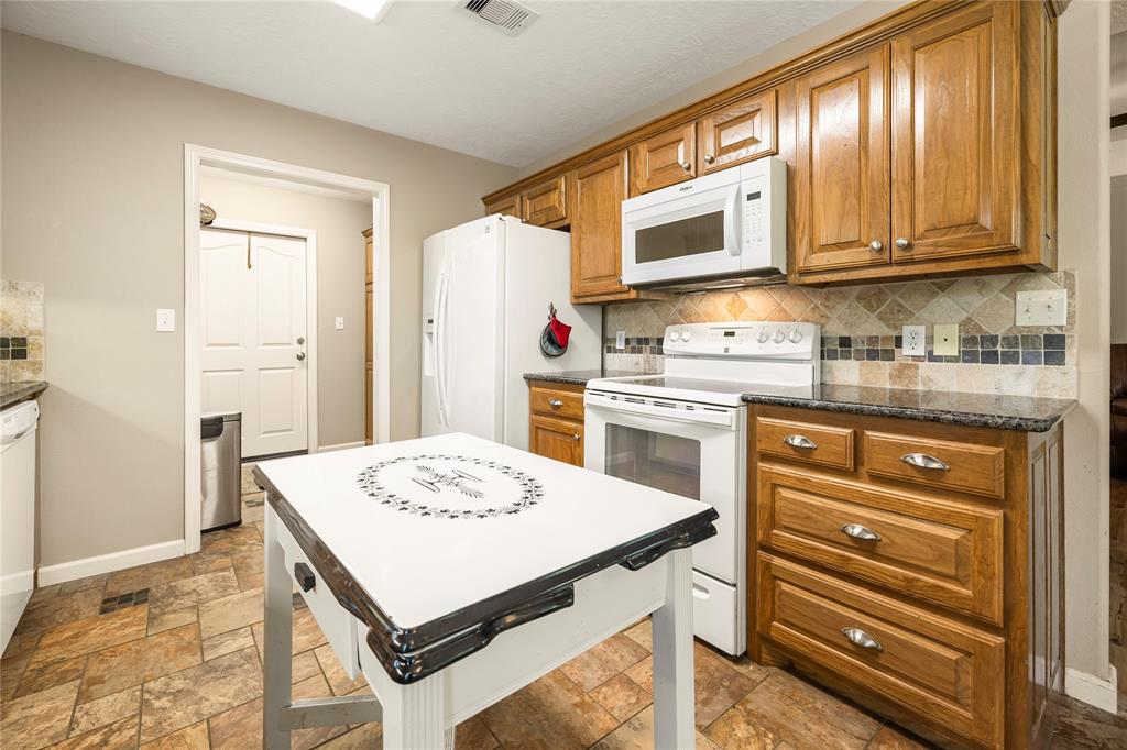 780 S Fm 17 Property Photo 6
