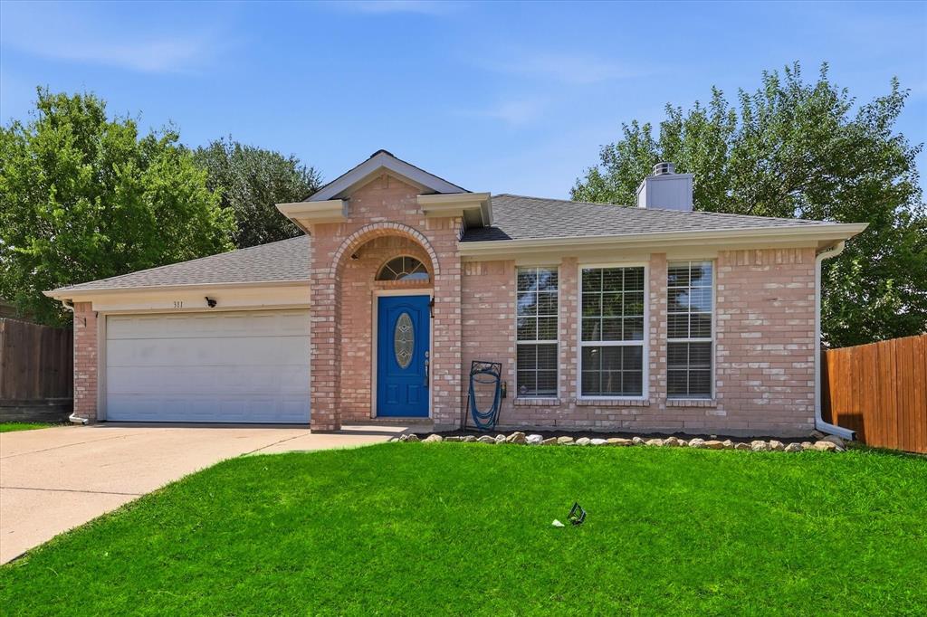 311 Bridlegate Drive Property Photo 1