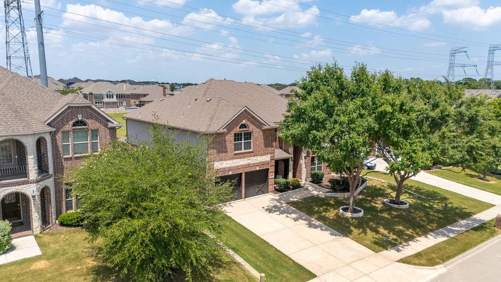 3601 Sparkling Drive Property Photo 3