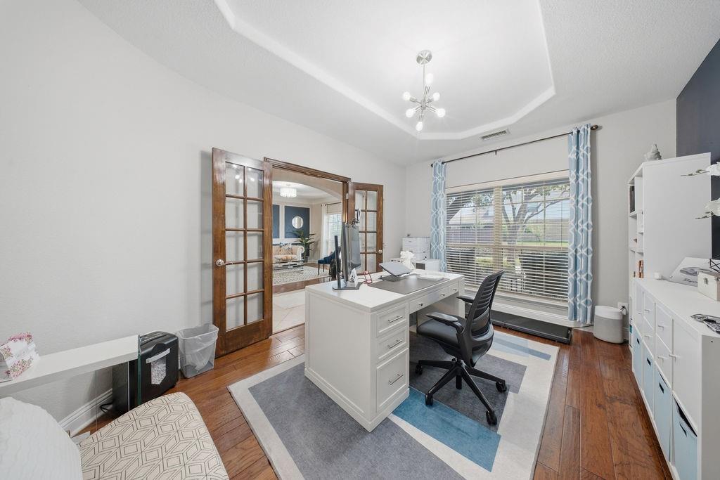 3601 Sparkling Drive Property Photo 9