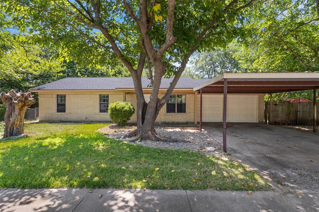337 Langley Avenue Property Photo 1
