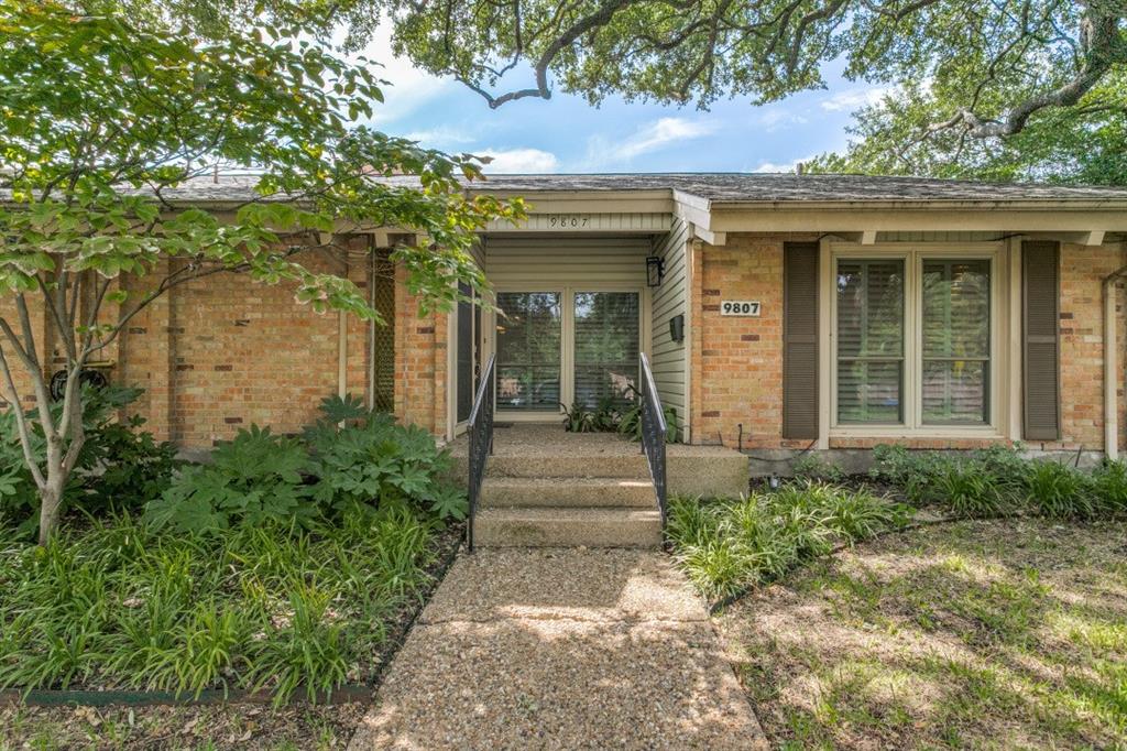 9807 Airline Road Property Photo 3