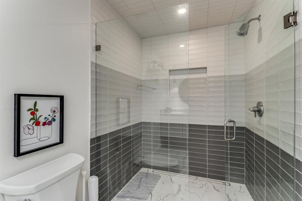 9807 Airline Road Property Photo 20
