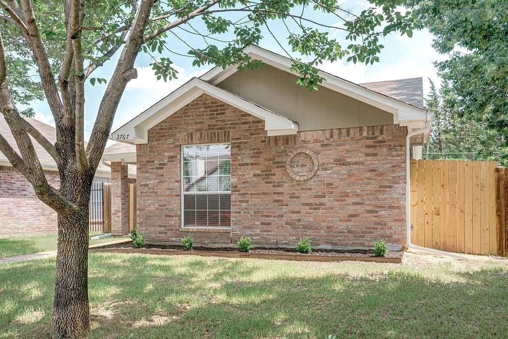 2767 Oak Bend Lane Property Photo 3
