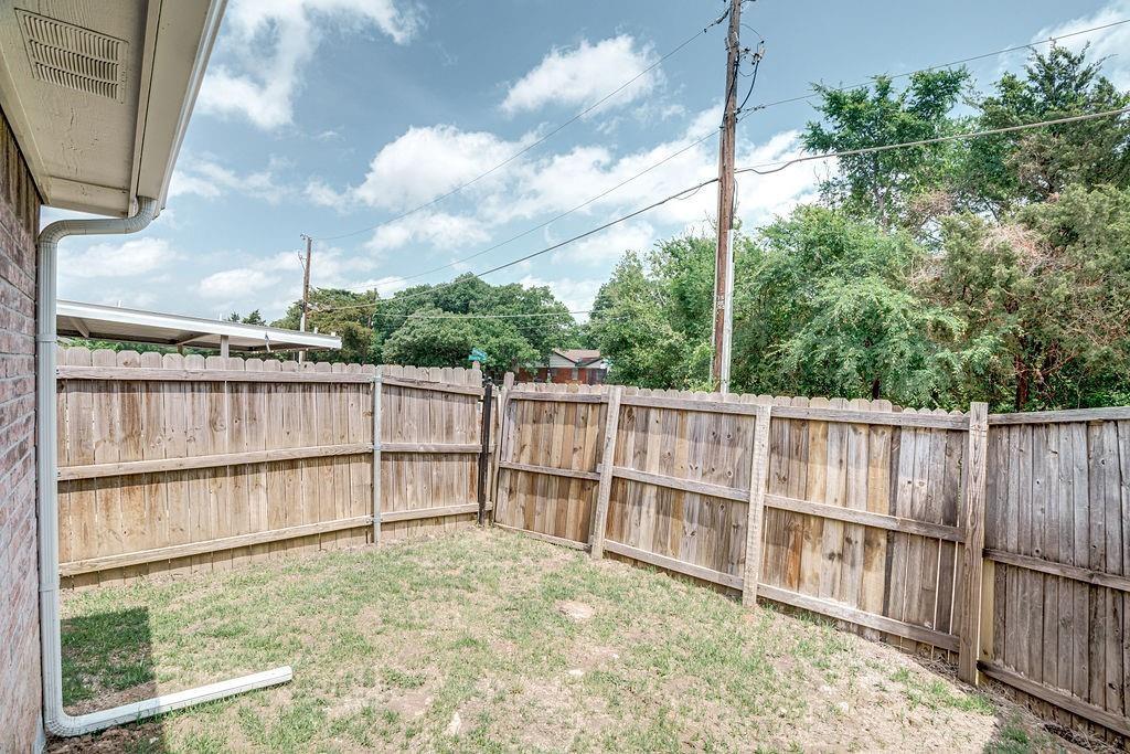 2767 Oak Bend Lane Property Photo 5