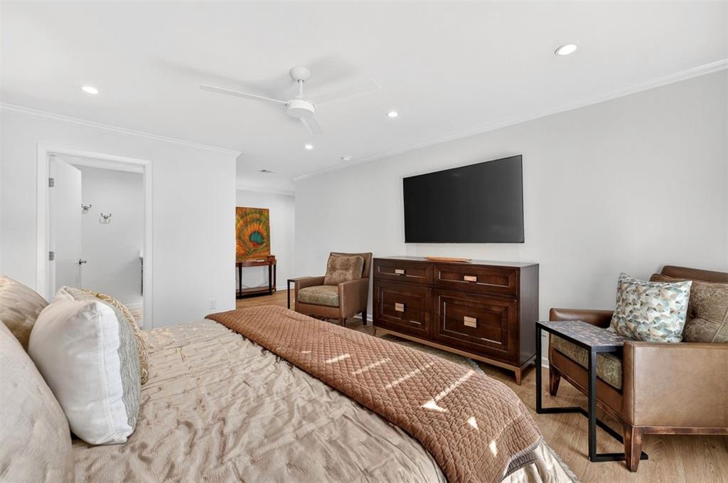 9805 Airline Road Property Photo 8