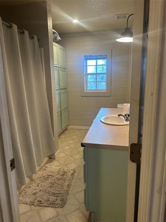362 County Road 1270 Property Photo 9