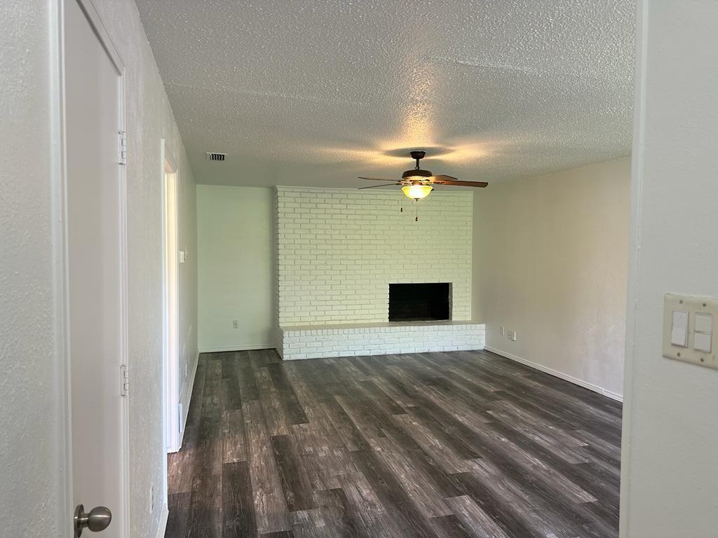 2818 Golfing Green Drive Property Photo 1