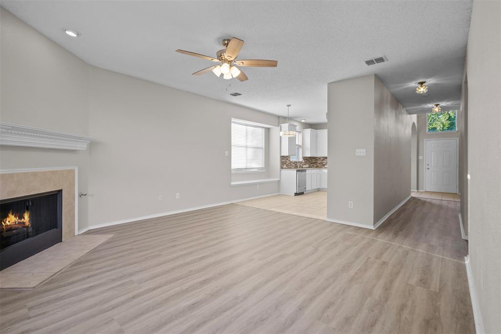 7145 Waterlily Lane Property Photo 10