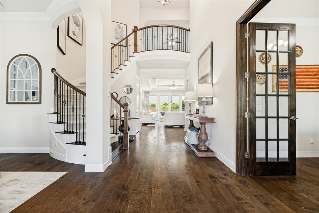 1520 Mountain Creek Lane Property Photo 3