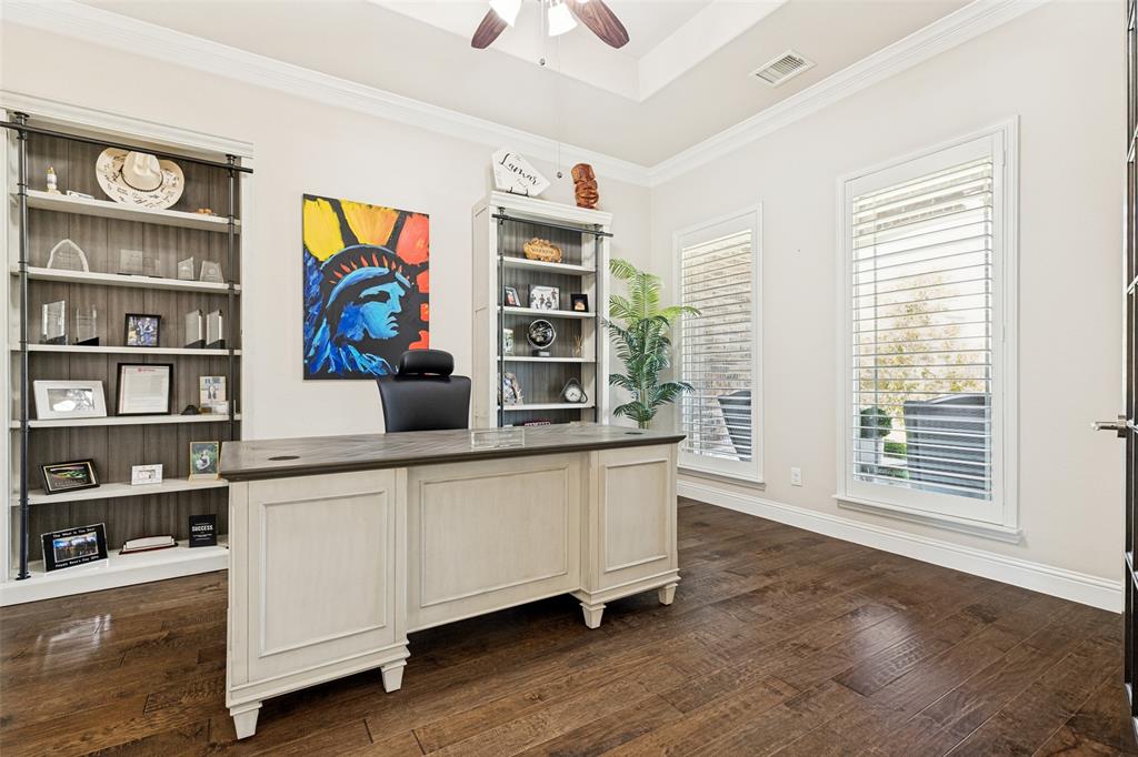 1520 Mountain Creek Lane Property Photo 4