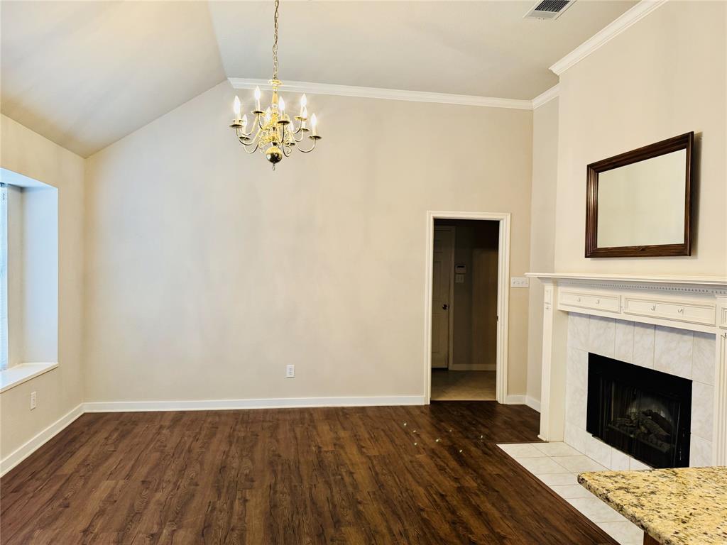 215 Springpark Drive Property Photo 8
