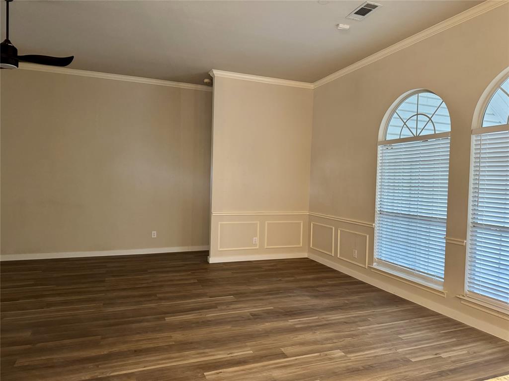 215 Springpark Drive Property Photo 18