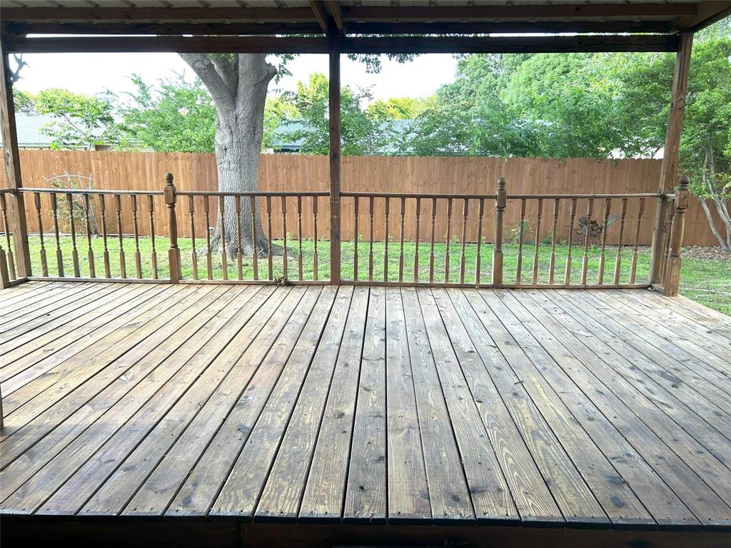 215 Springpark Drive Property Photo 24