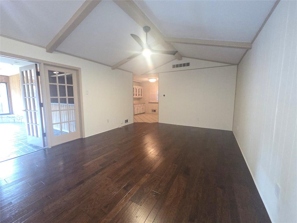9334 Hunters Creek Drive Property Photo 29