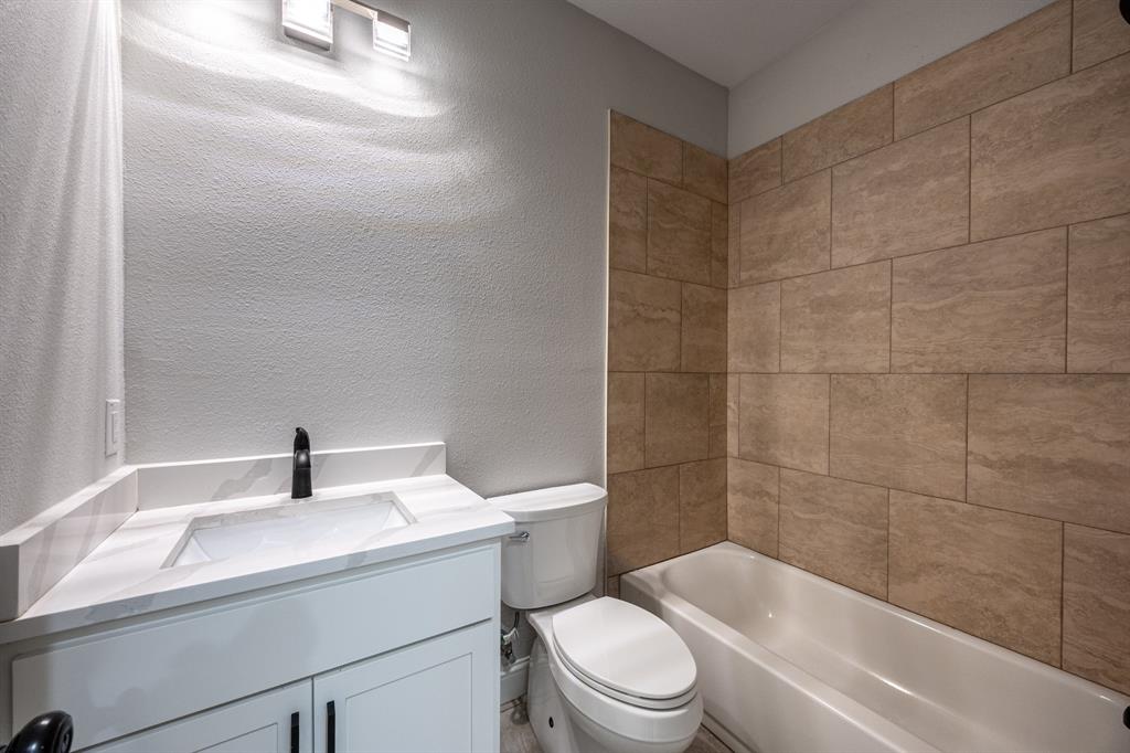 809 Haynes Avenue Property Photo 37