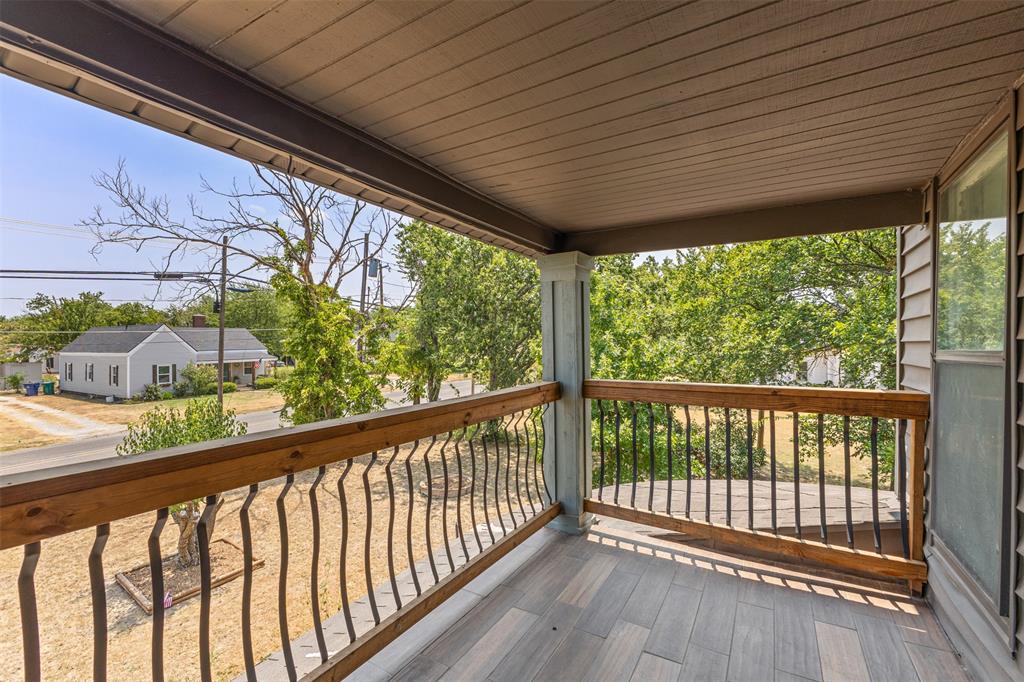 1005 N Trinity Street Property Photo 20