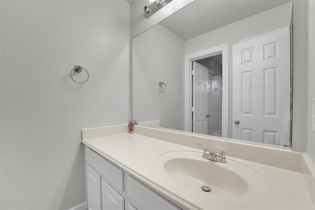 615 Lone Ridge Way Property Photo 27