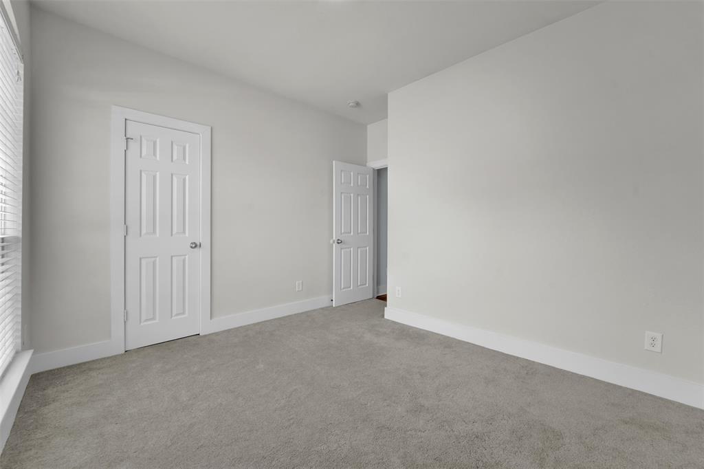 615 Lone Ridge Way Property Photo 31