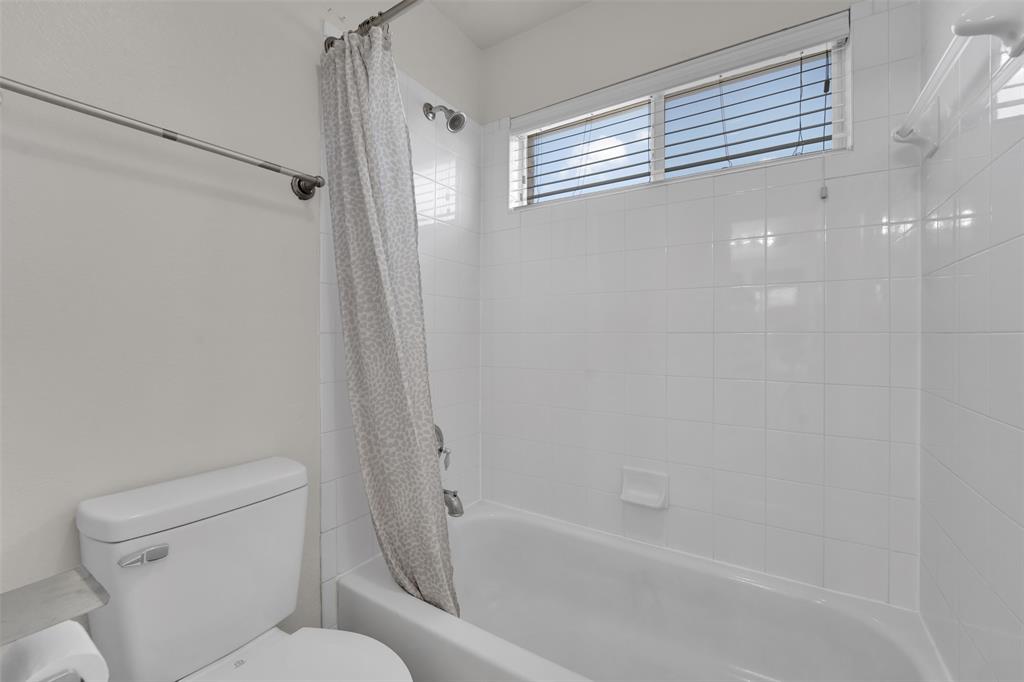 615 Lone Ridge Way Property Photo 33