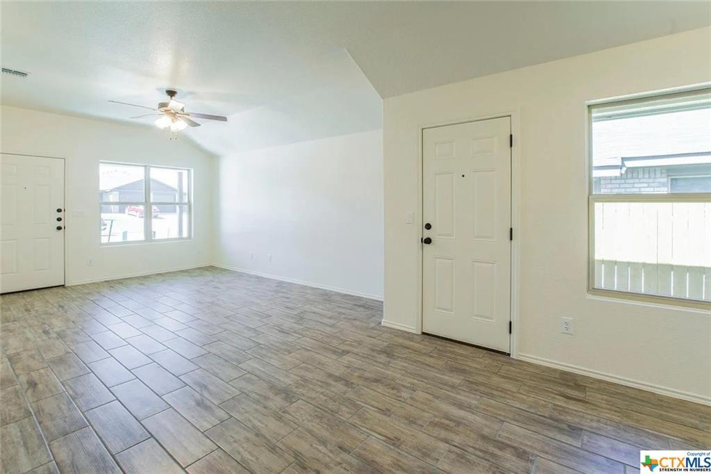 2408 Alterman Drive Property Photo 2