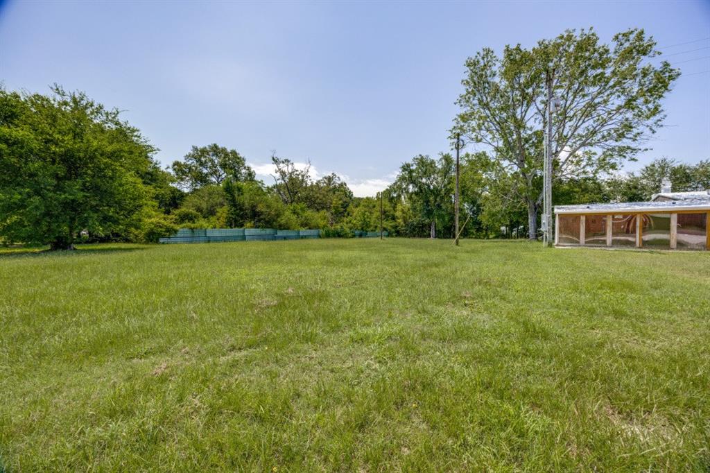 114 S Central Avenue Property Photo 19