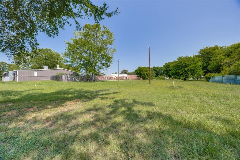 114 S Central Avenue Property Photo 20
