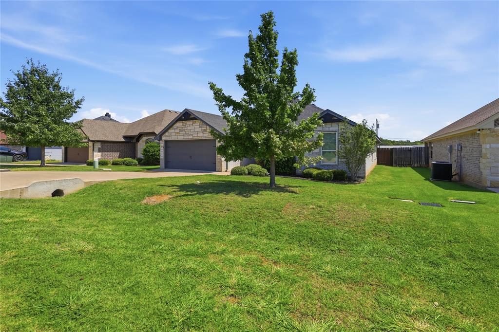 451 Silverton Drive Property Photo 2
