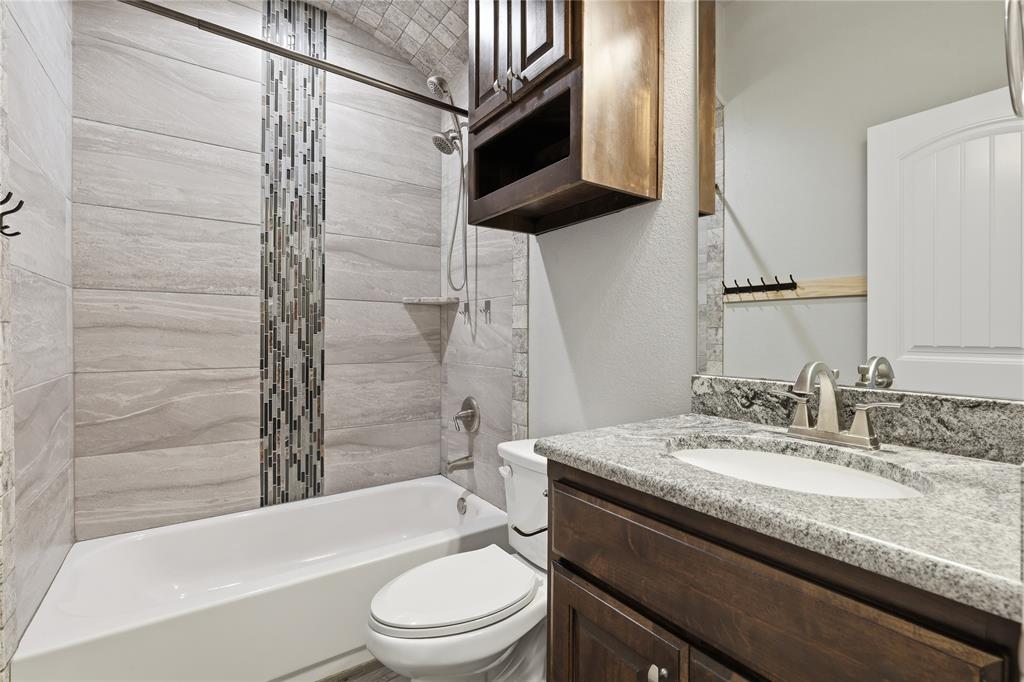451 Silverton Drive Property Photo 15