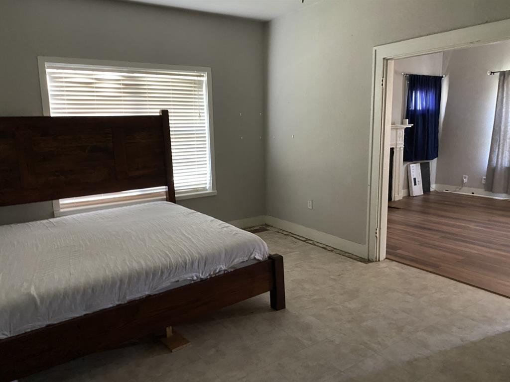 2017 Mcgregor Avenue Property Photo 3
