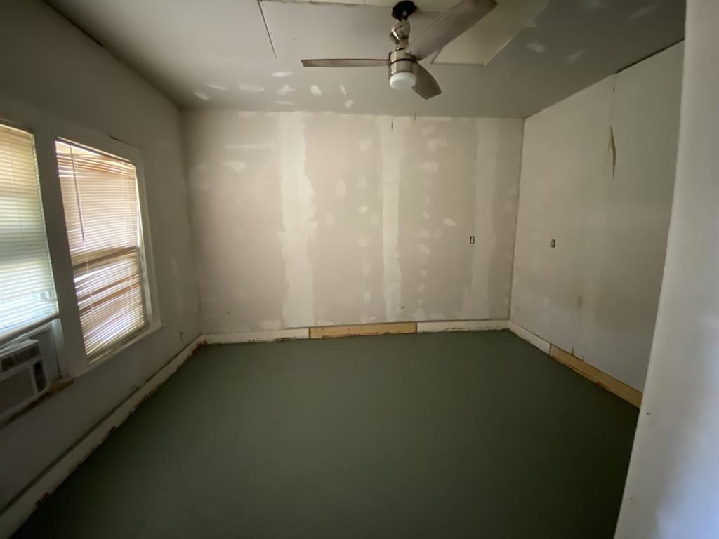 2017 Mcgregor Avenue Property Photo 7