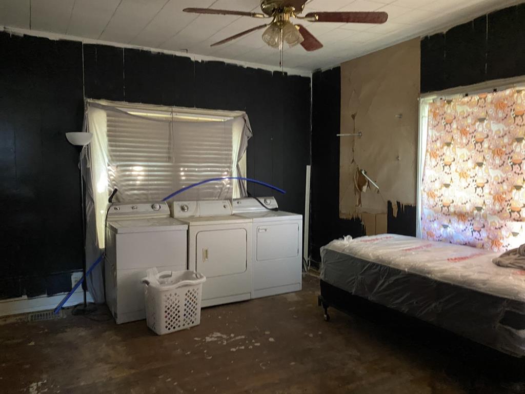 2017 Mcgregor Avenue Property Photo 8