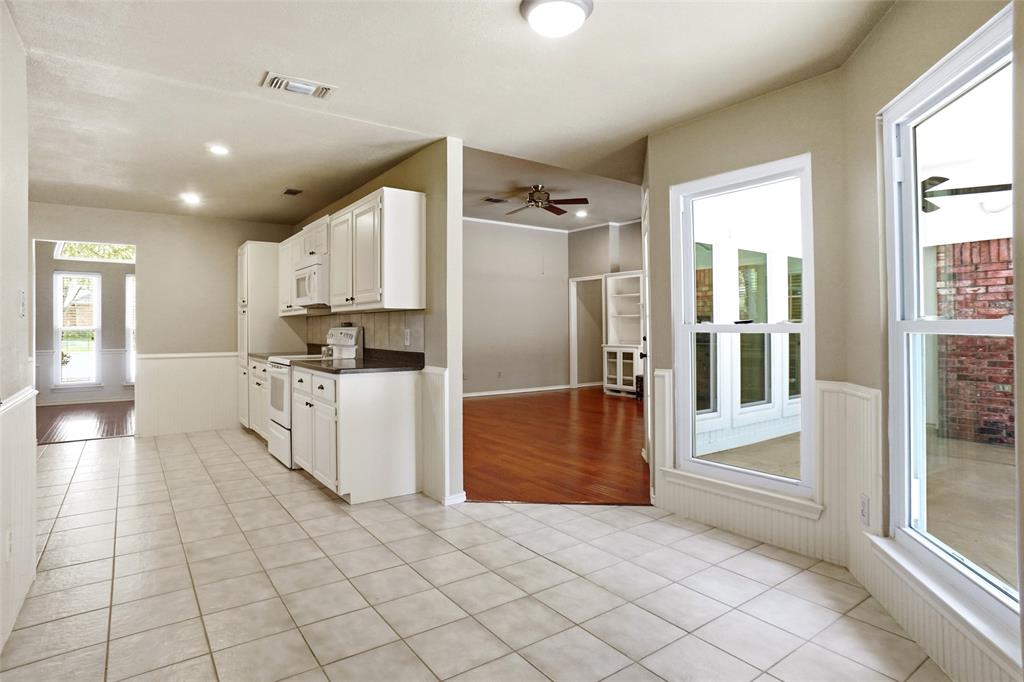 1321 Oak Harbor Boulevard Property Photo 9
