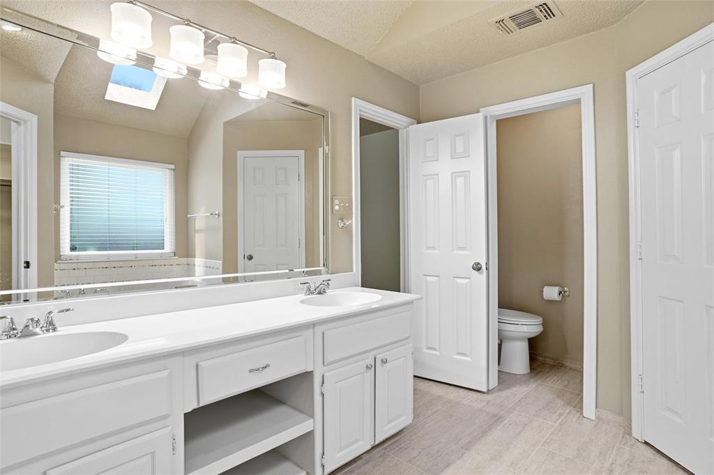 1321 Oak Harbor Boulevard Property Photo 17