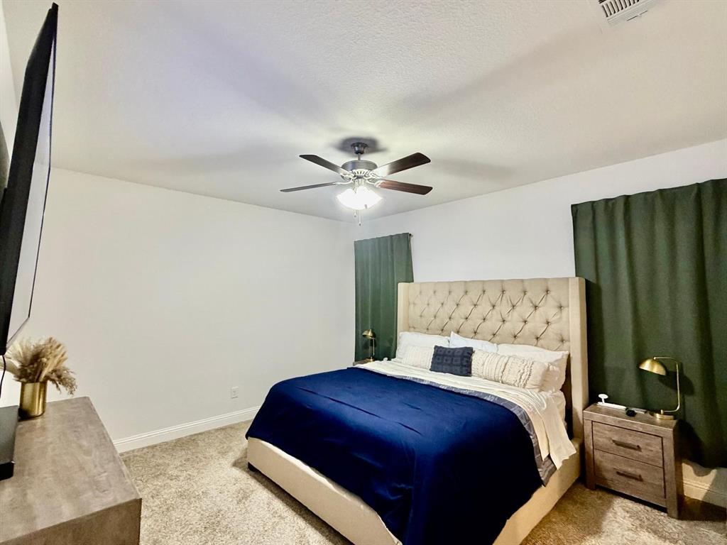 7012 Wildflower Way Property Photo 11