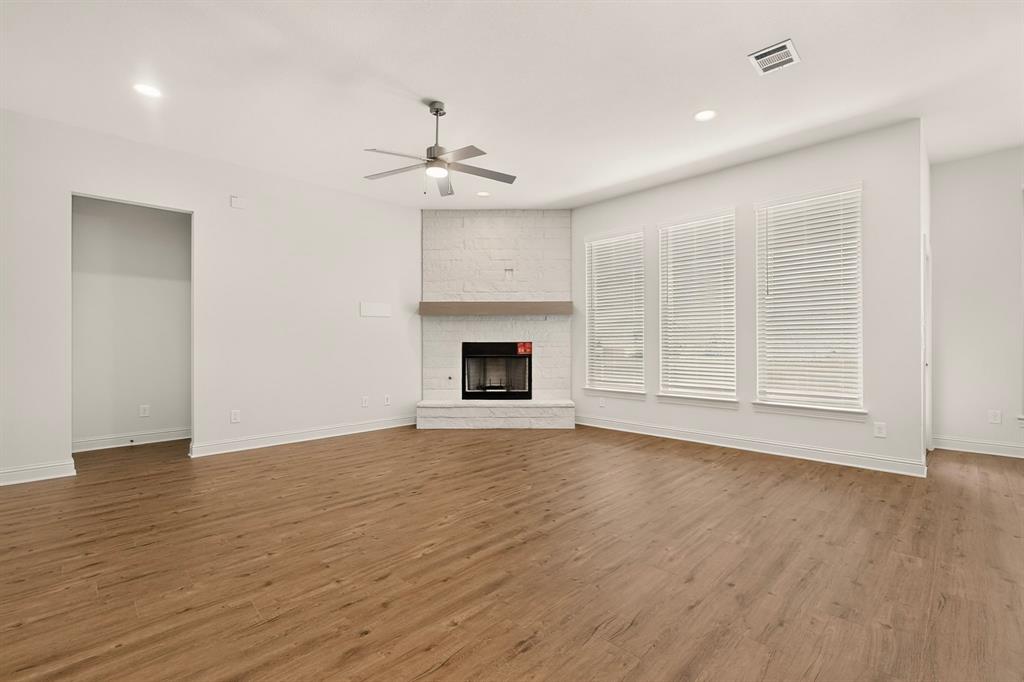 818 Monza Drive Property Photo 3