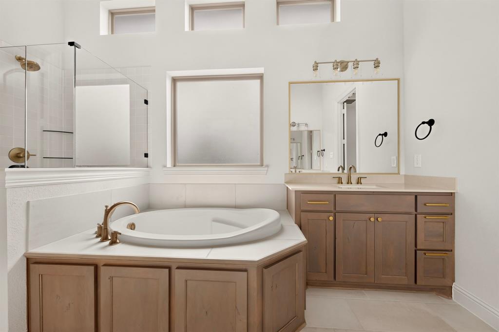 818 Monza Drive Property Photo 10
