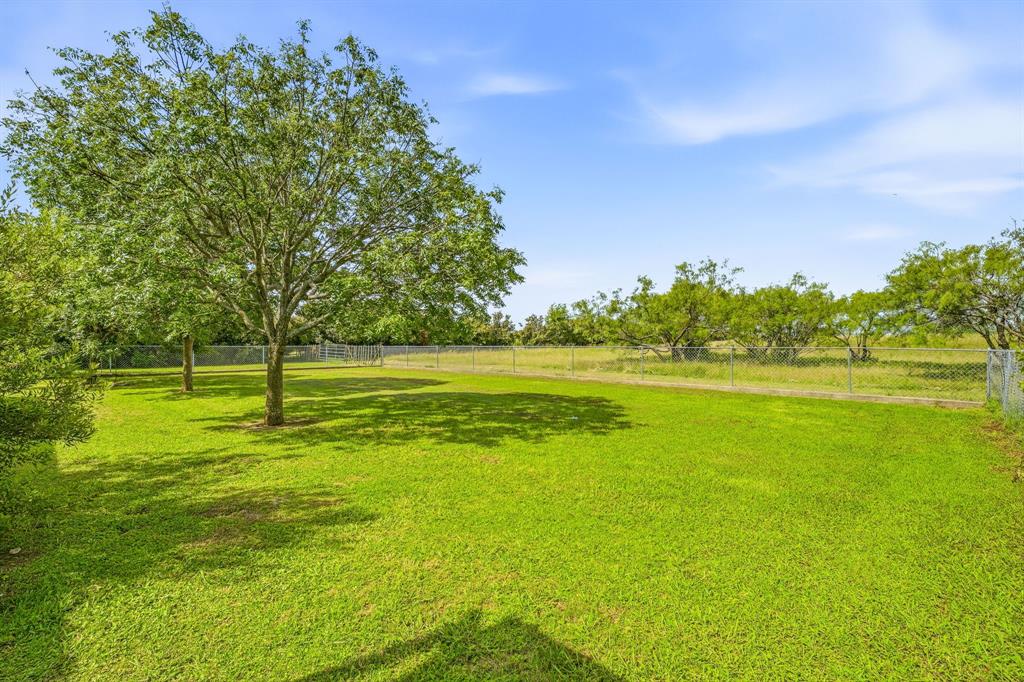 31772 W Fm 8 282 Property Photo 11