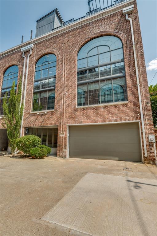 3911 Gilbert Avenue D Property Photo 25