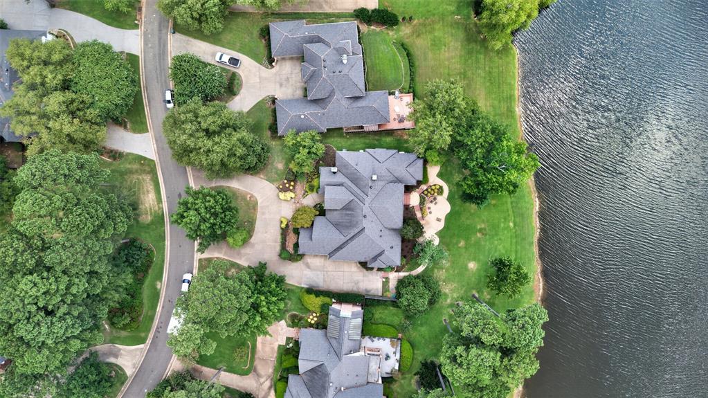 1050 N Pointe Circle Property Photo 38