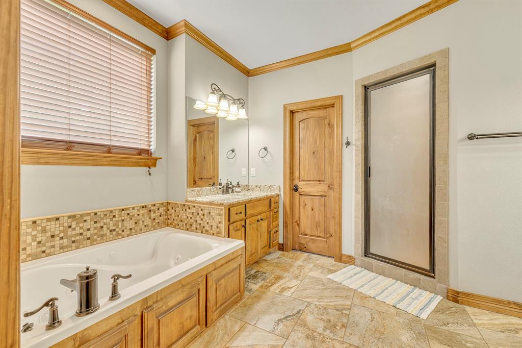 365 County Road 1534 Property Photo 19